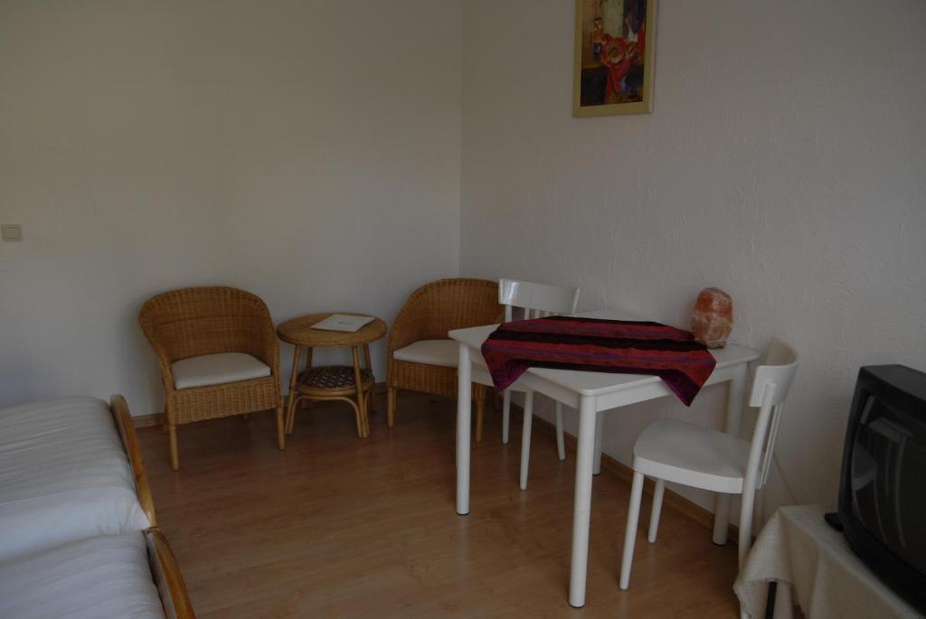 Hotel 'T Vlinderhofke Sint Geertruid Номер фото